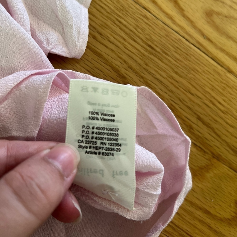 Aritzia Wilfred silene pink tie front button down top - Picture 6 of 7